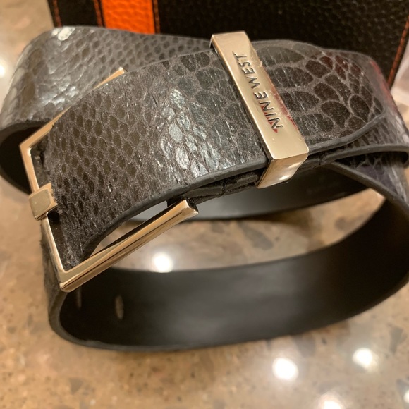NINE WEST - Ladies faux leather belt -Snake print - Picture 8 of 8